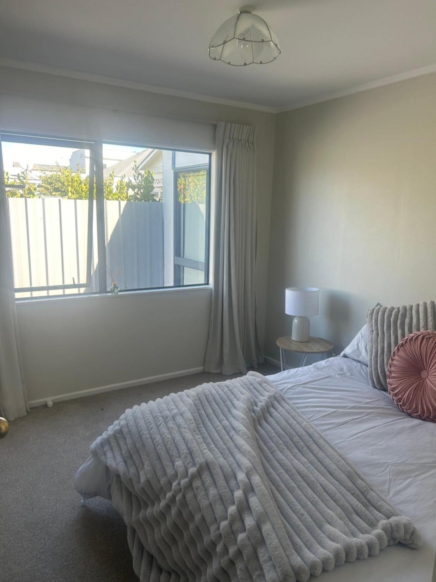 Raceway Getaway Villa New Plymouth Exterior photo
